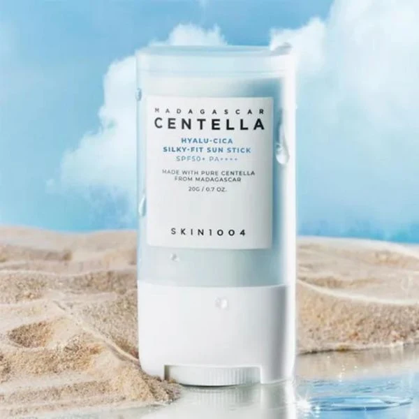 Skin1004 Madagascar Centella Hyalu-Cica Silky-Fit Sun Stick 20 gr